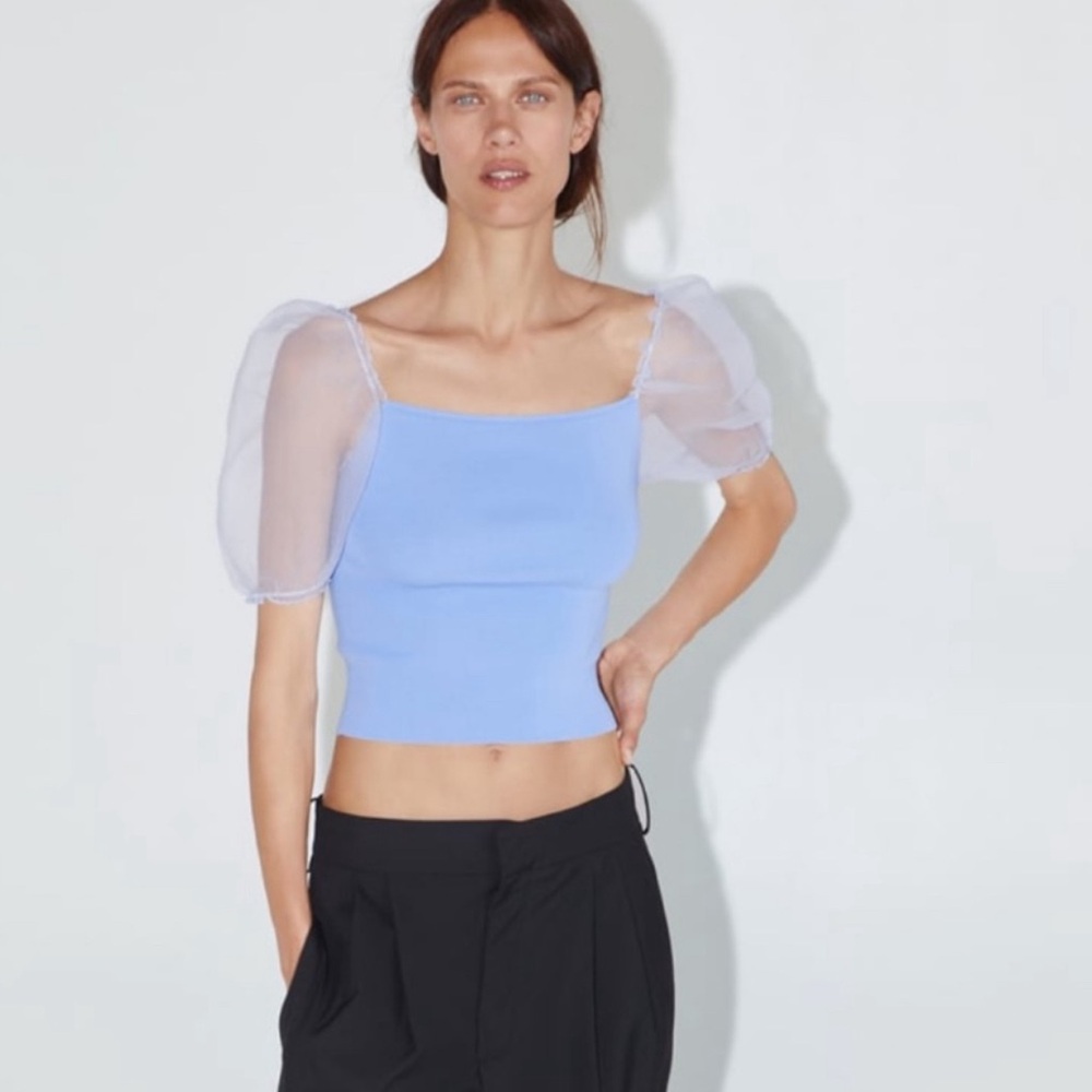 Beautiful Knit Balloon Sleeve Top